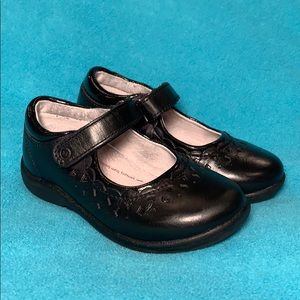 Stride Rite-size 8.5W, leather dress shoes